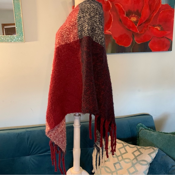 TAHARI Fringed Pullover Check Plaid Blanket Poncho OS S, M, L - Picture 3 of 5